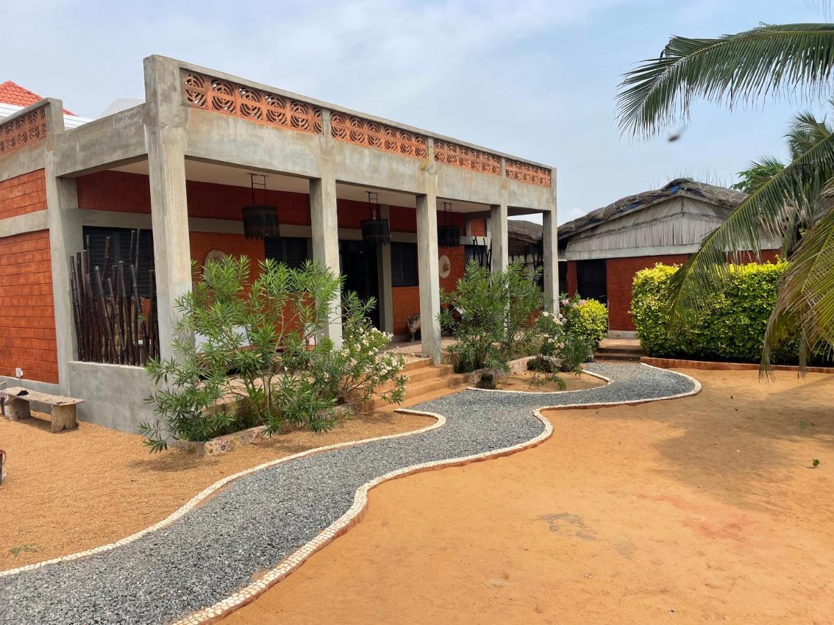 La Maison Bleue Lome Exterior photo