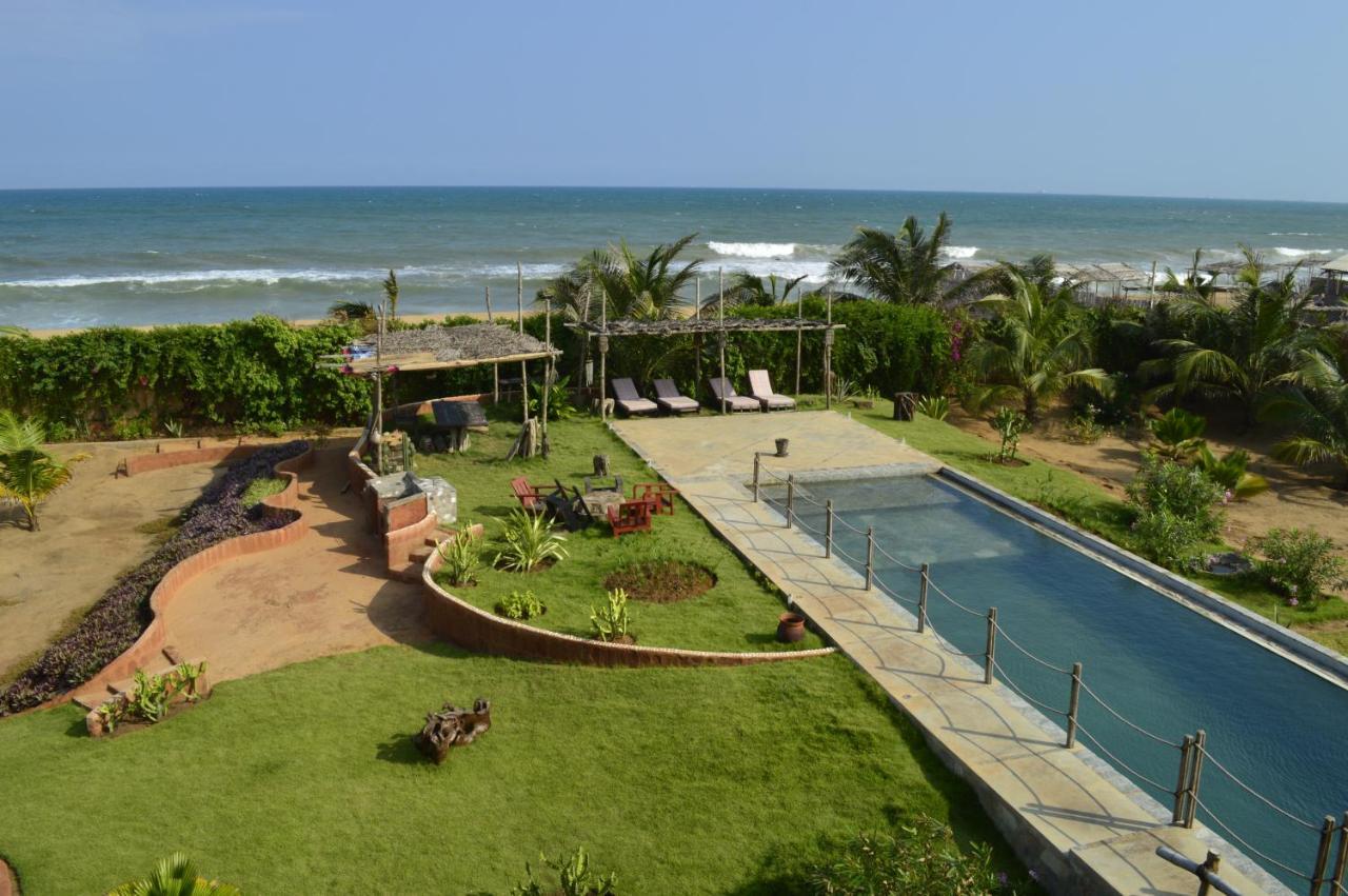 La Maison Bleue Lome Exterior photo